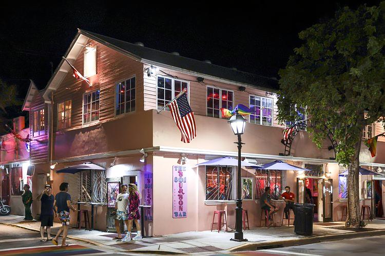 801 Bourbon Bar