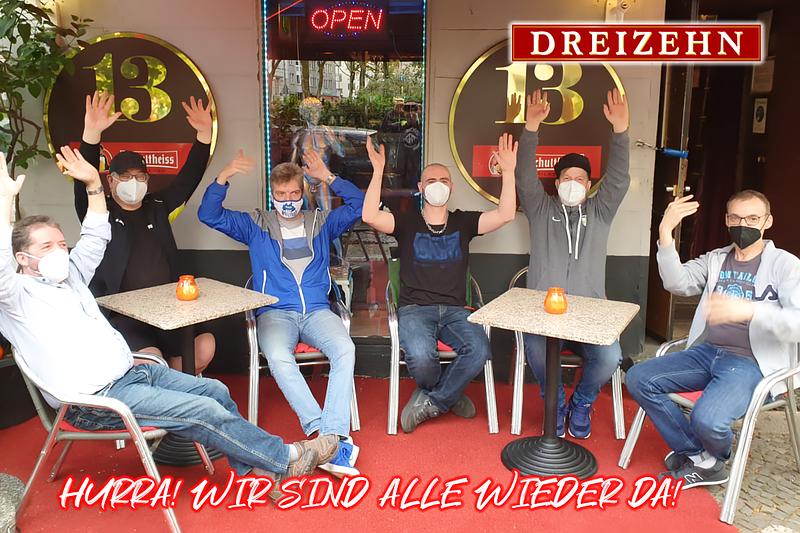 Dreizehn